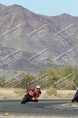 media/Oct-30-2025-Racers Edge (Thu) [[dabbdaf680]]/3-B Group/Session 5 (Turn 6)/